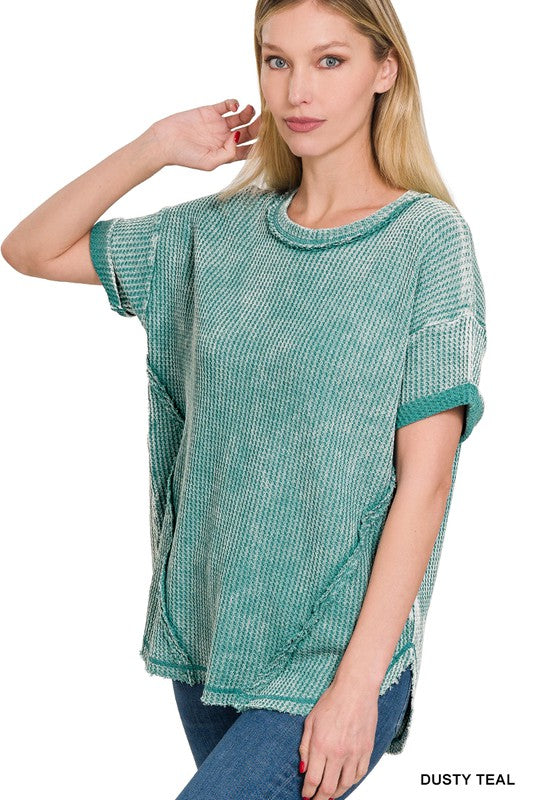 WASHED WAFFLE ROLLED UP SHORT SLEEVE TOP